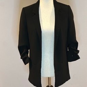 Boyfriend style H&M Black Blazer 3/4 sinched sleeves Size 0
